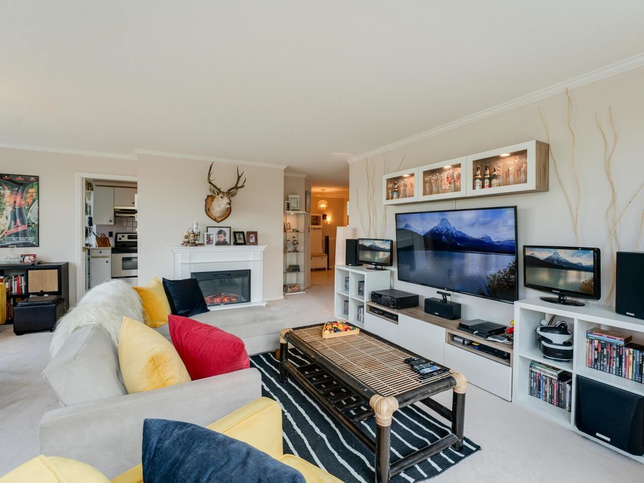 Listing Image 5