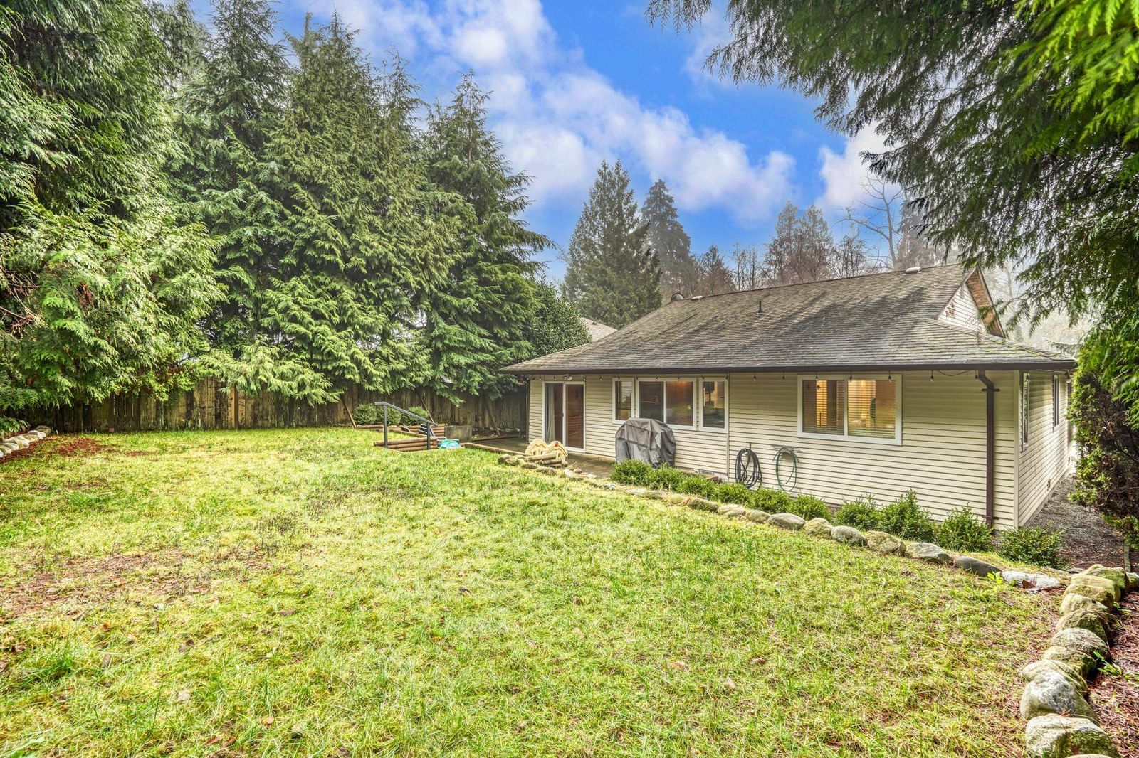 Listing Image 25