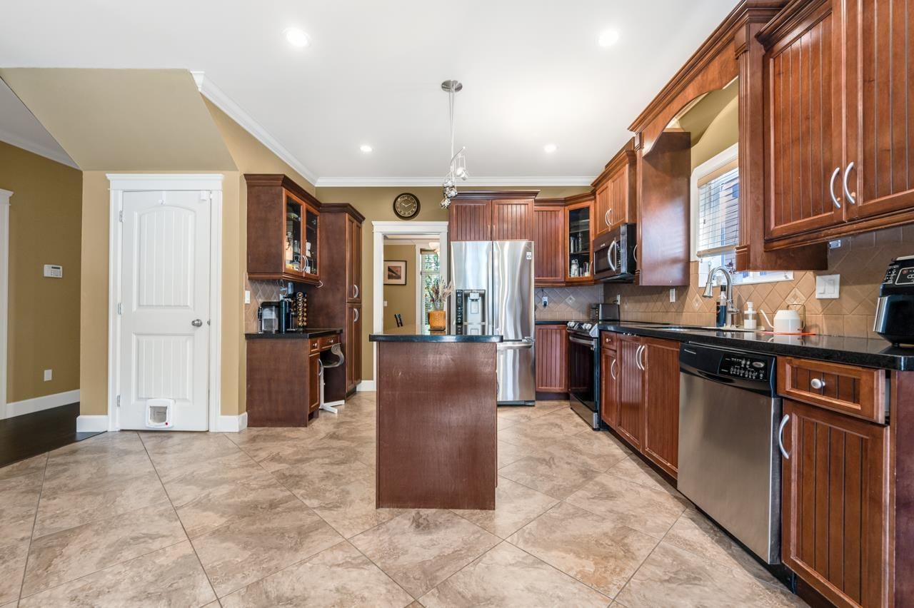 Listing Image 18