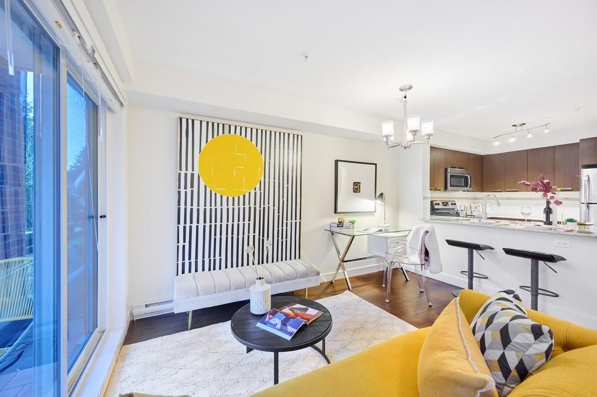 Listing Image 10