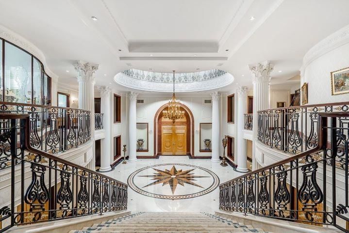 Listing Image 8
