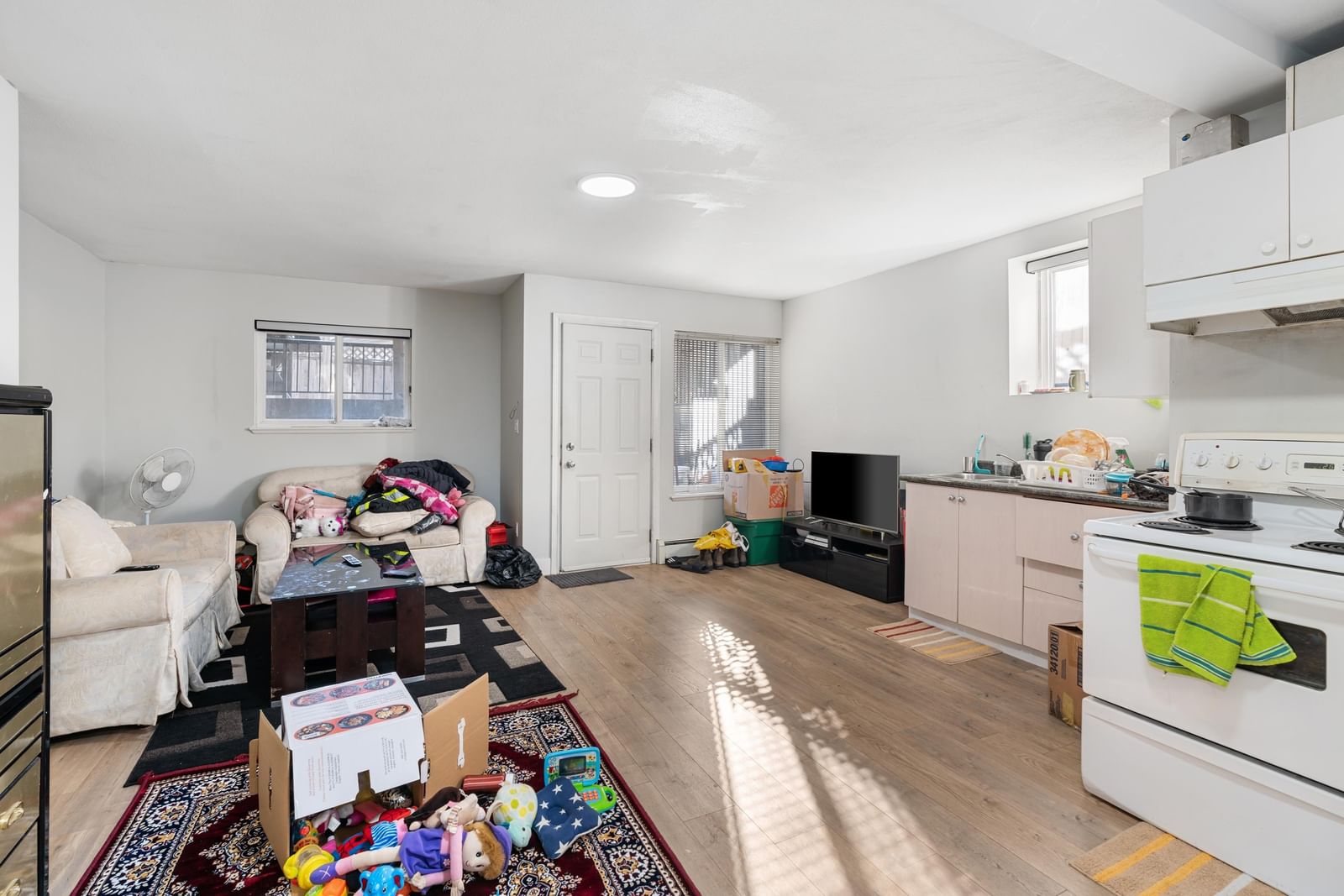 Listing Image 21