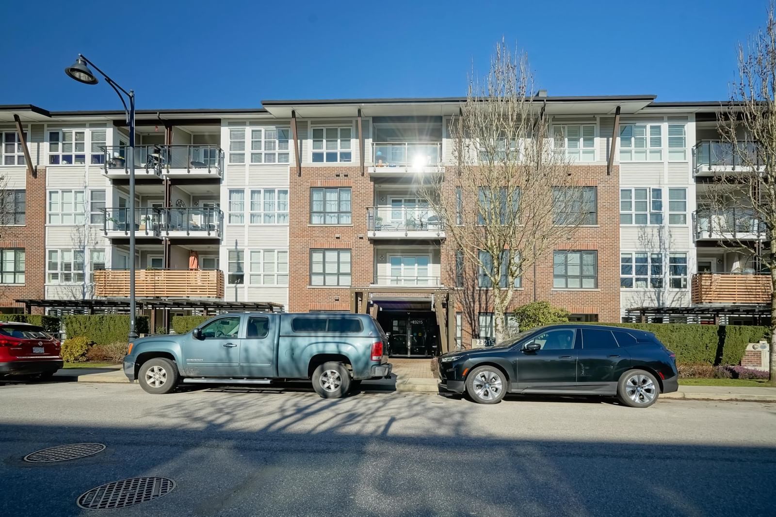 Listing Image 25