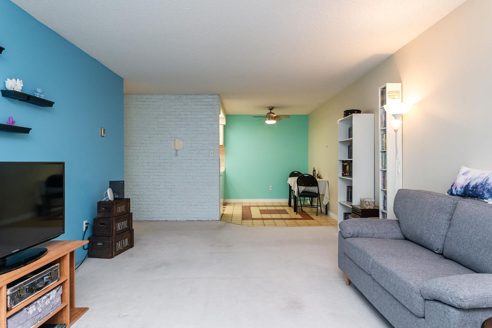 Listing Image 19