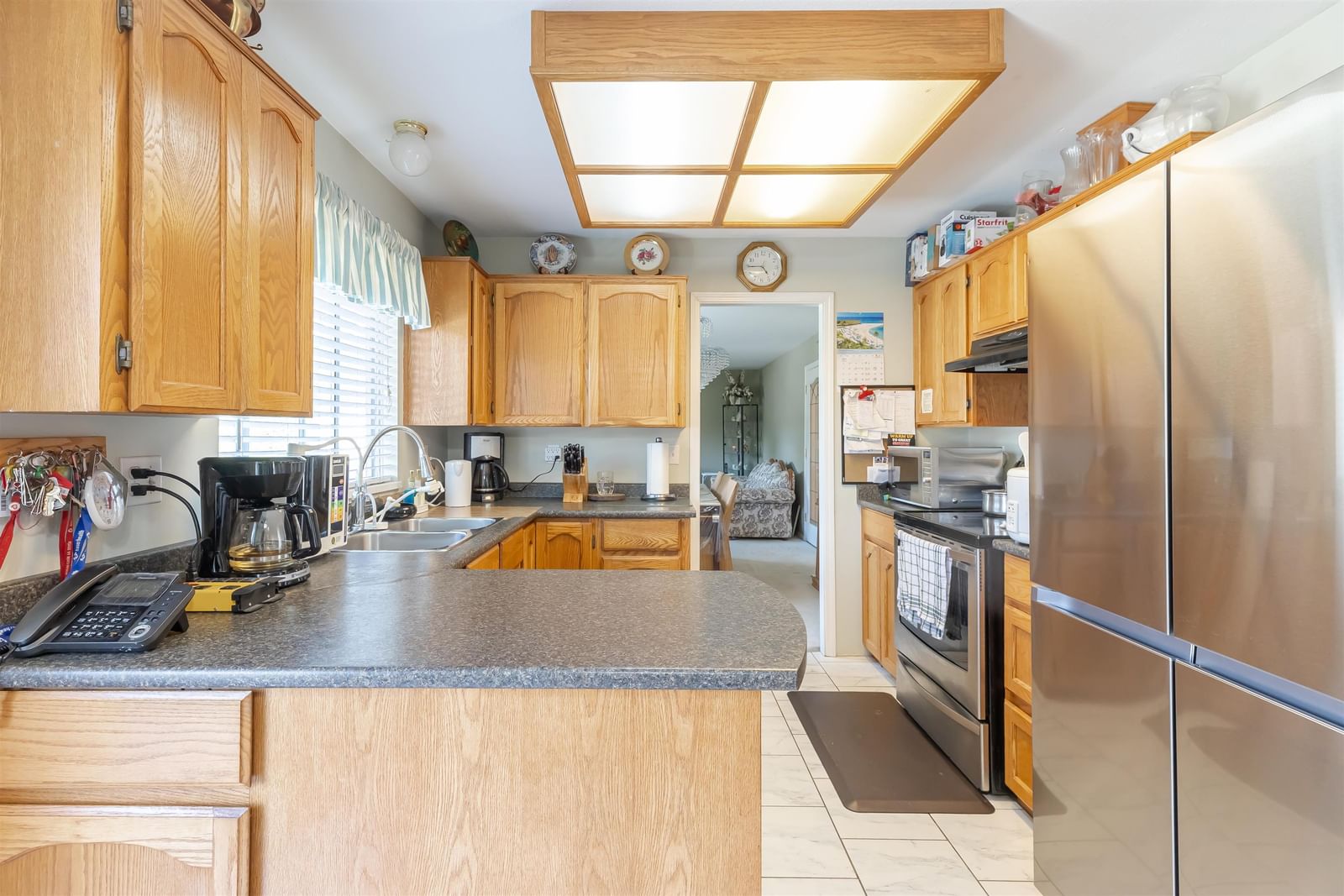 Listing Image 9