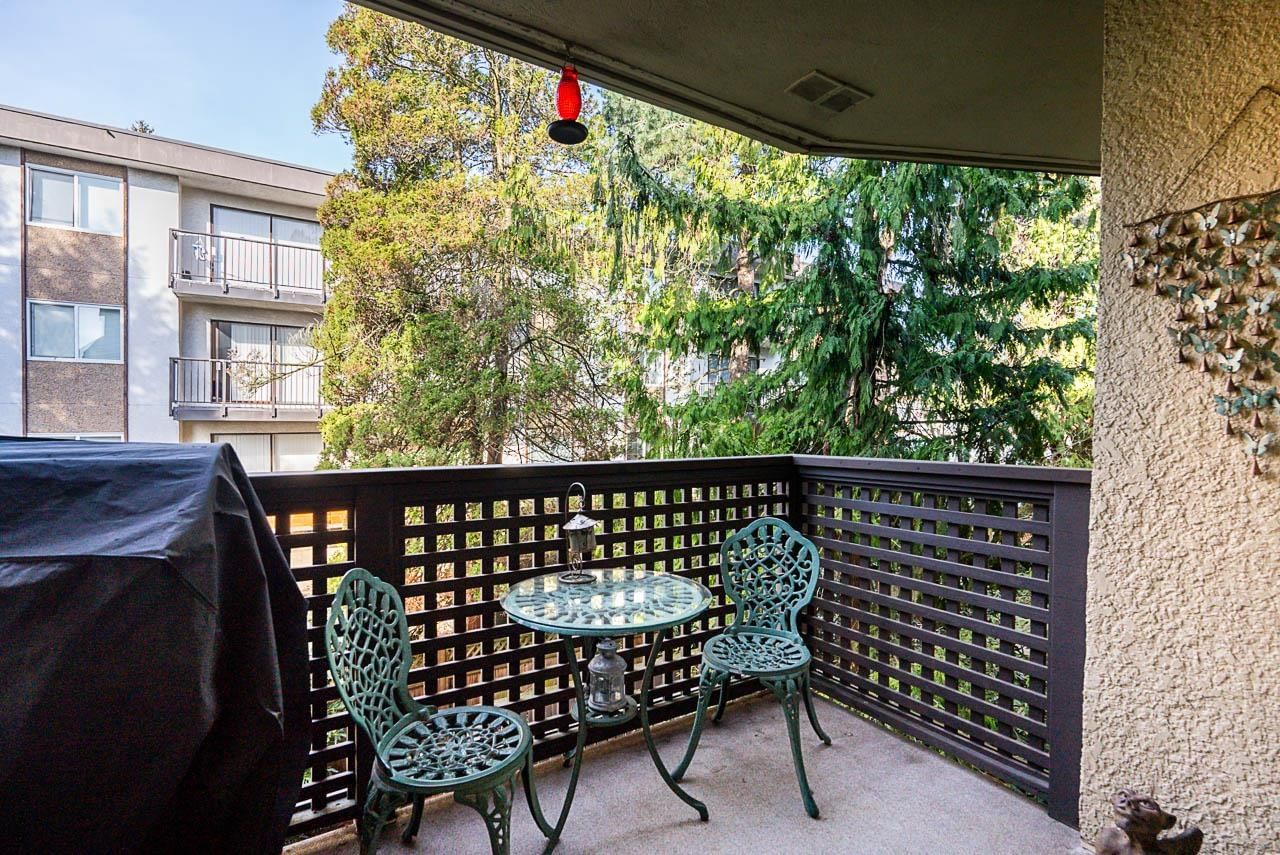 Listing Image 17