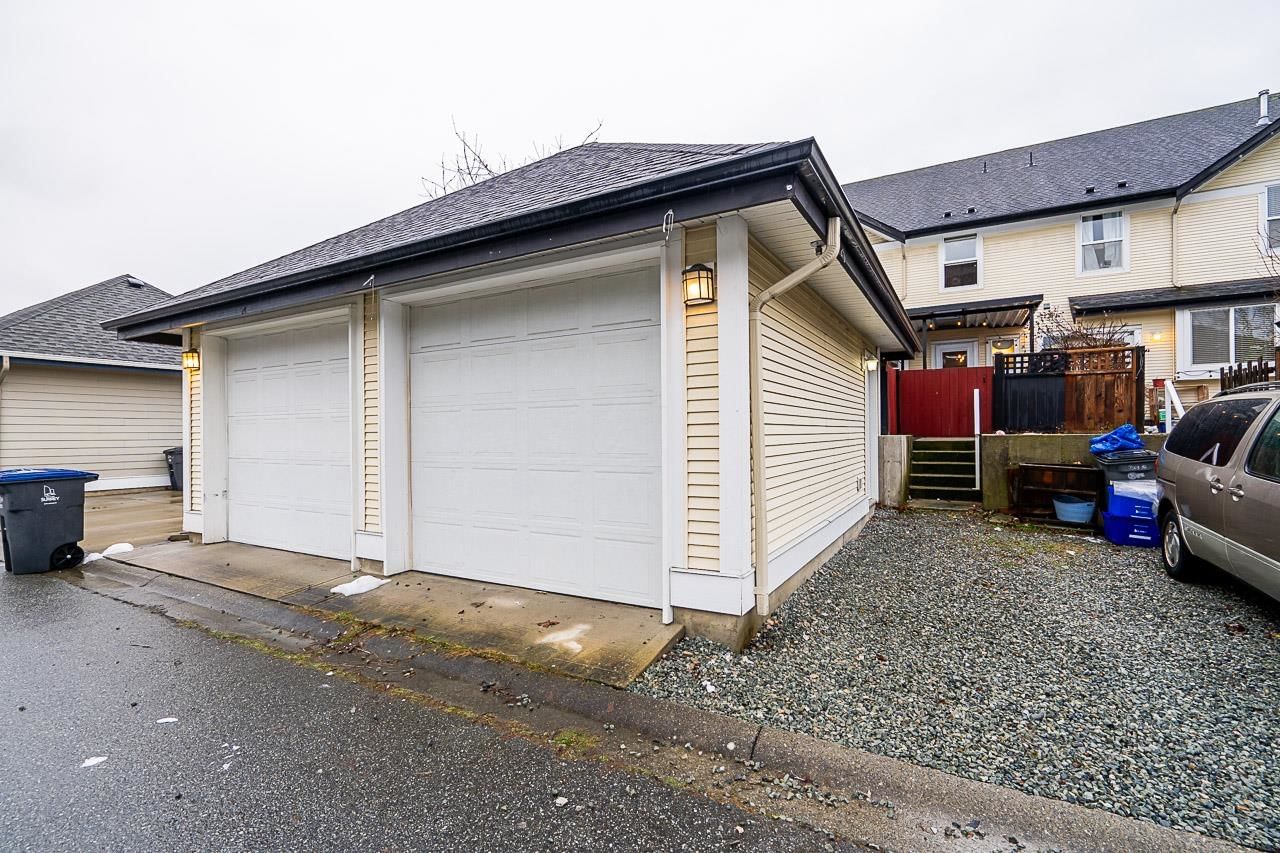 Listing Image 25