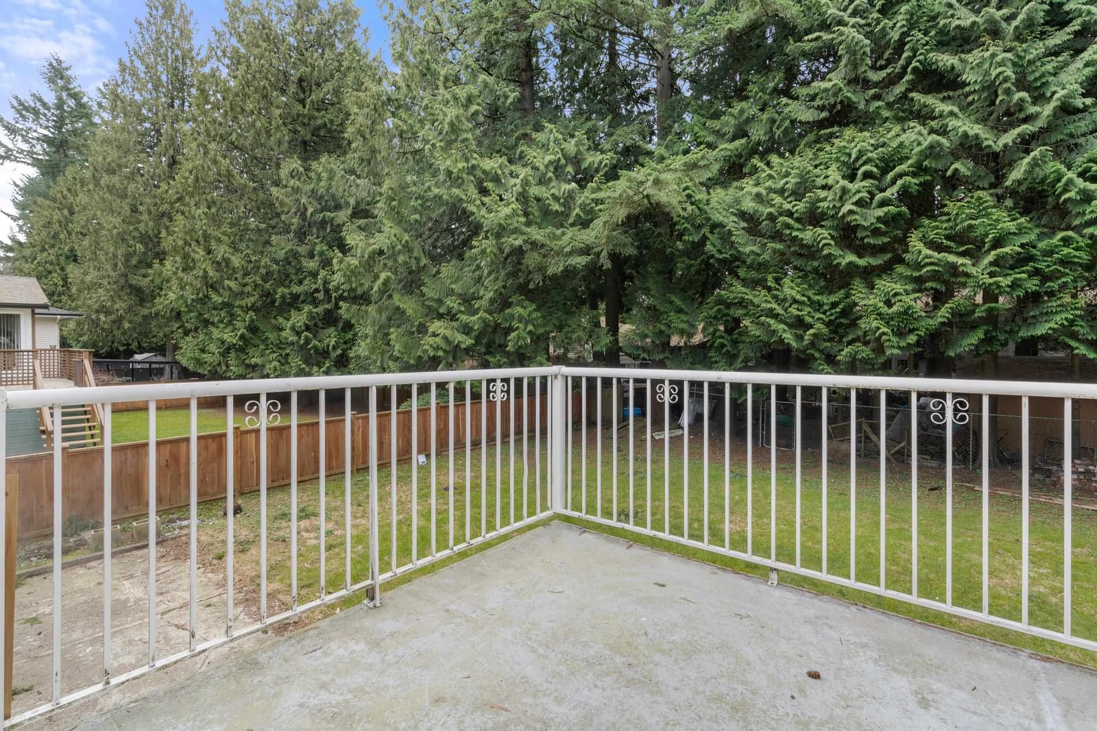 Listing Image 24