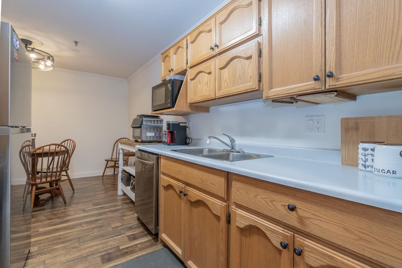 Listing Image 13