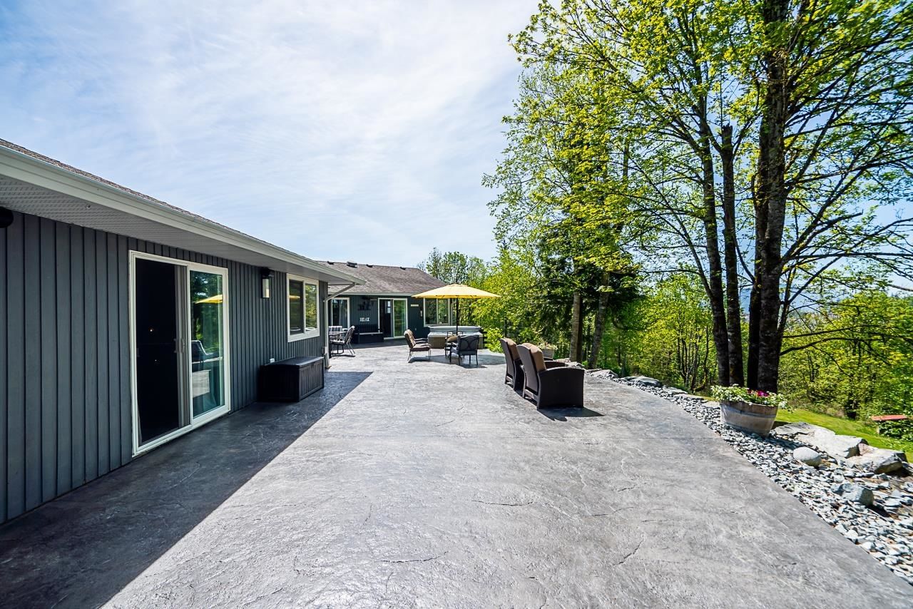 Listing Image 24