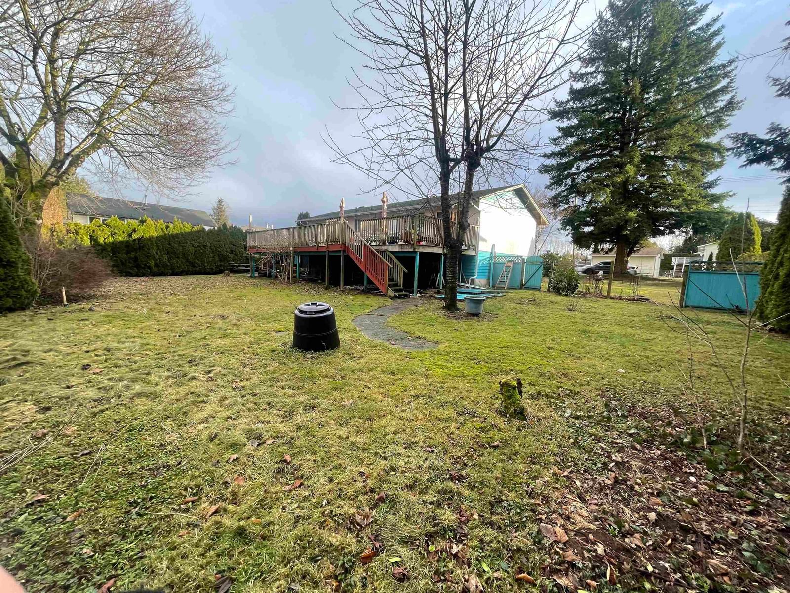 Listing Image 12
