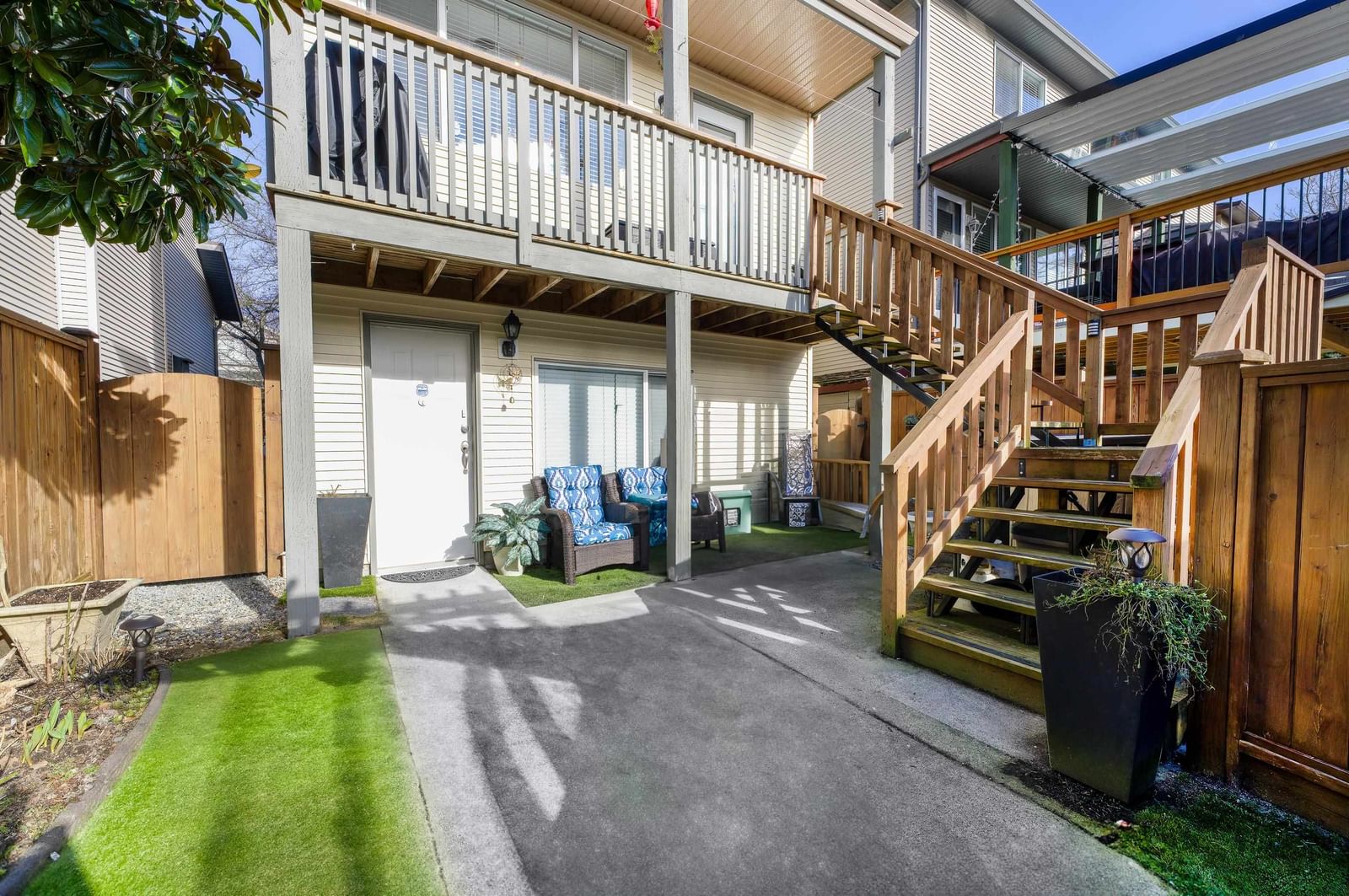 Listing Image 8