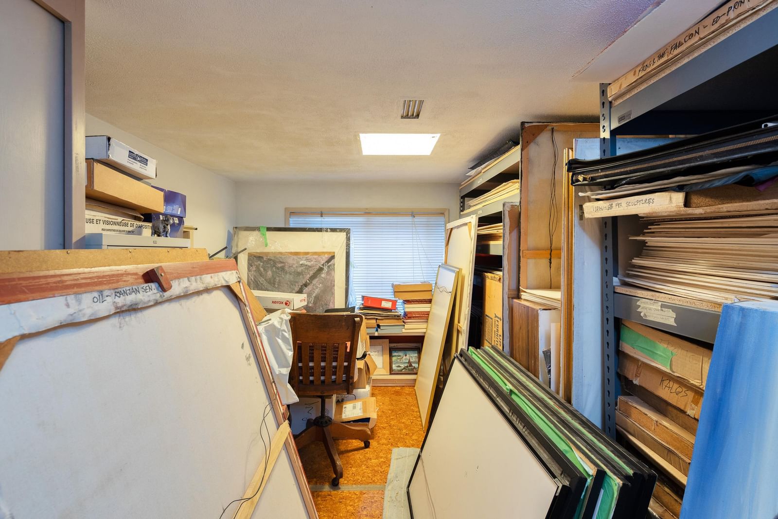 Listing Image 14