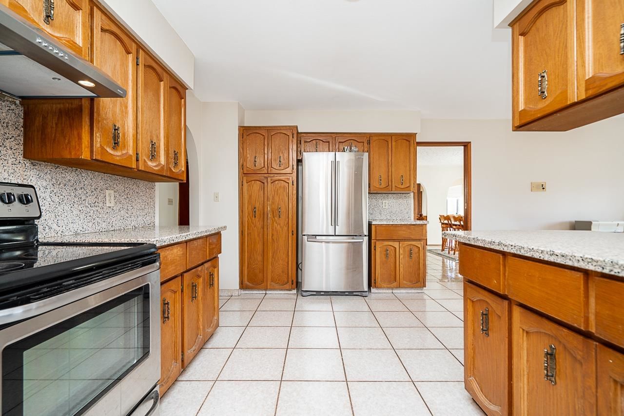 Listing Image 13