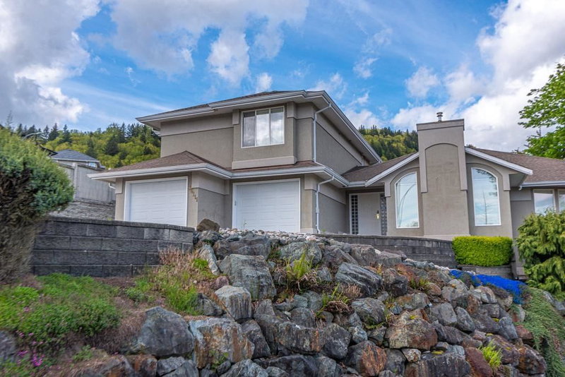 36111 Spyglass Lane, Abbotsford, V3G 2W9 | Image 3