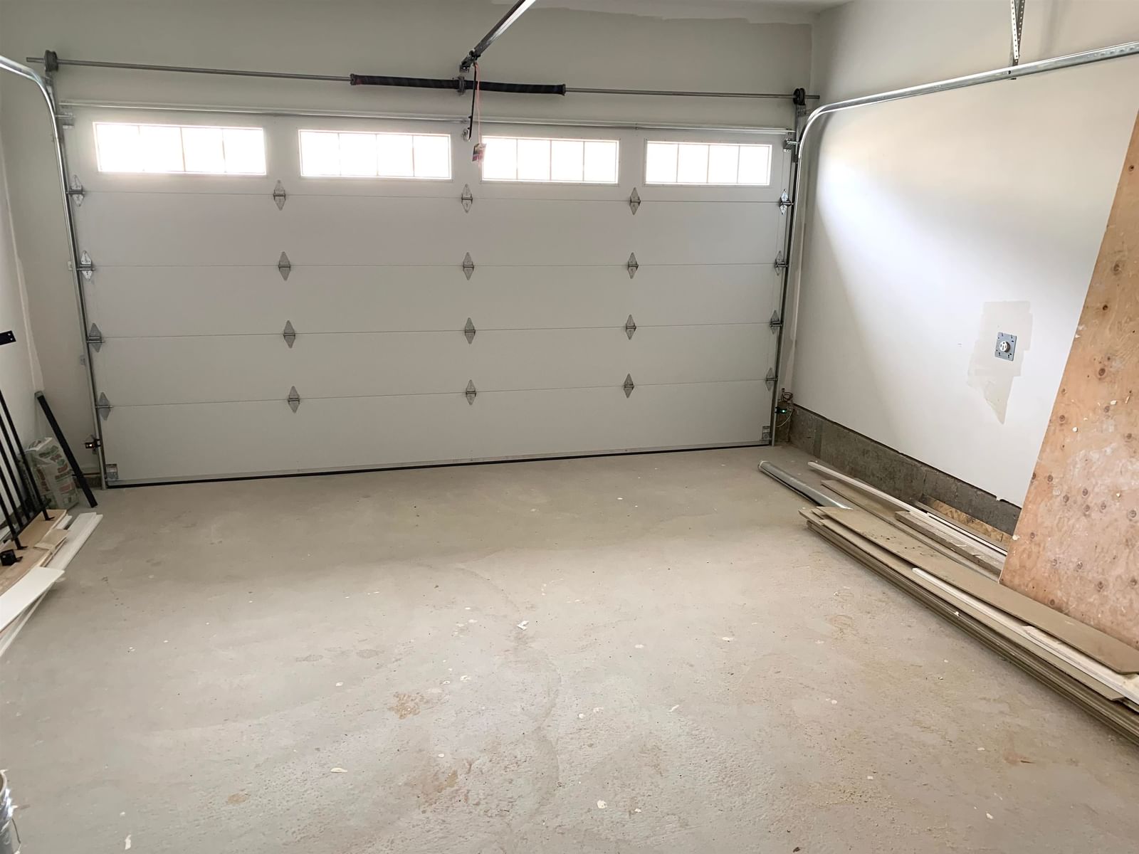 Listing Image 17