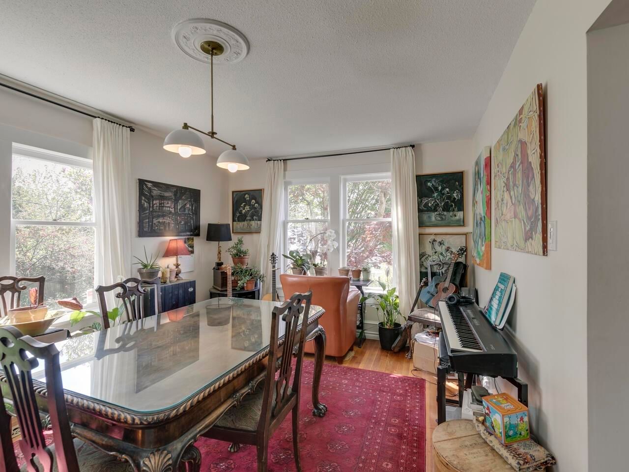 Listing Image 13