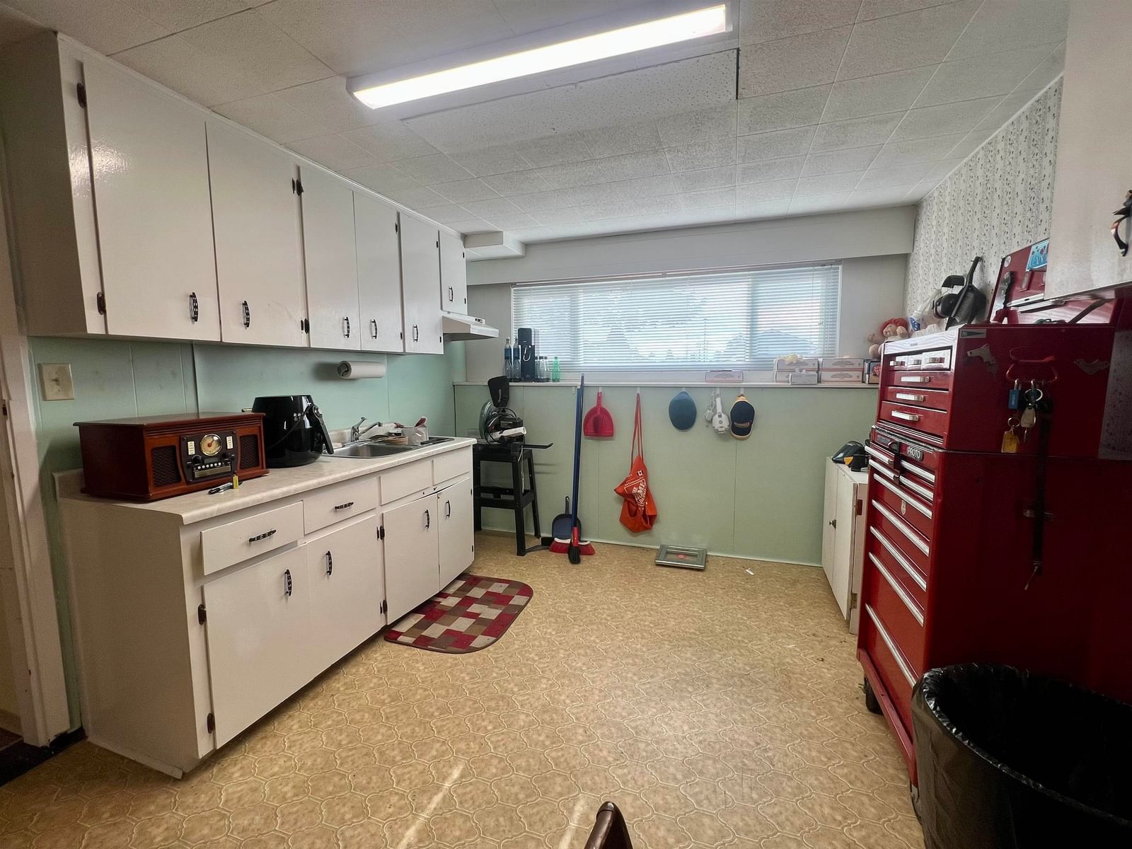 Listing Image 18
