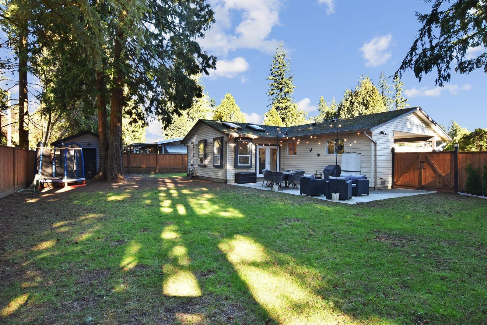 Listing Image 24