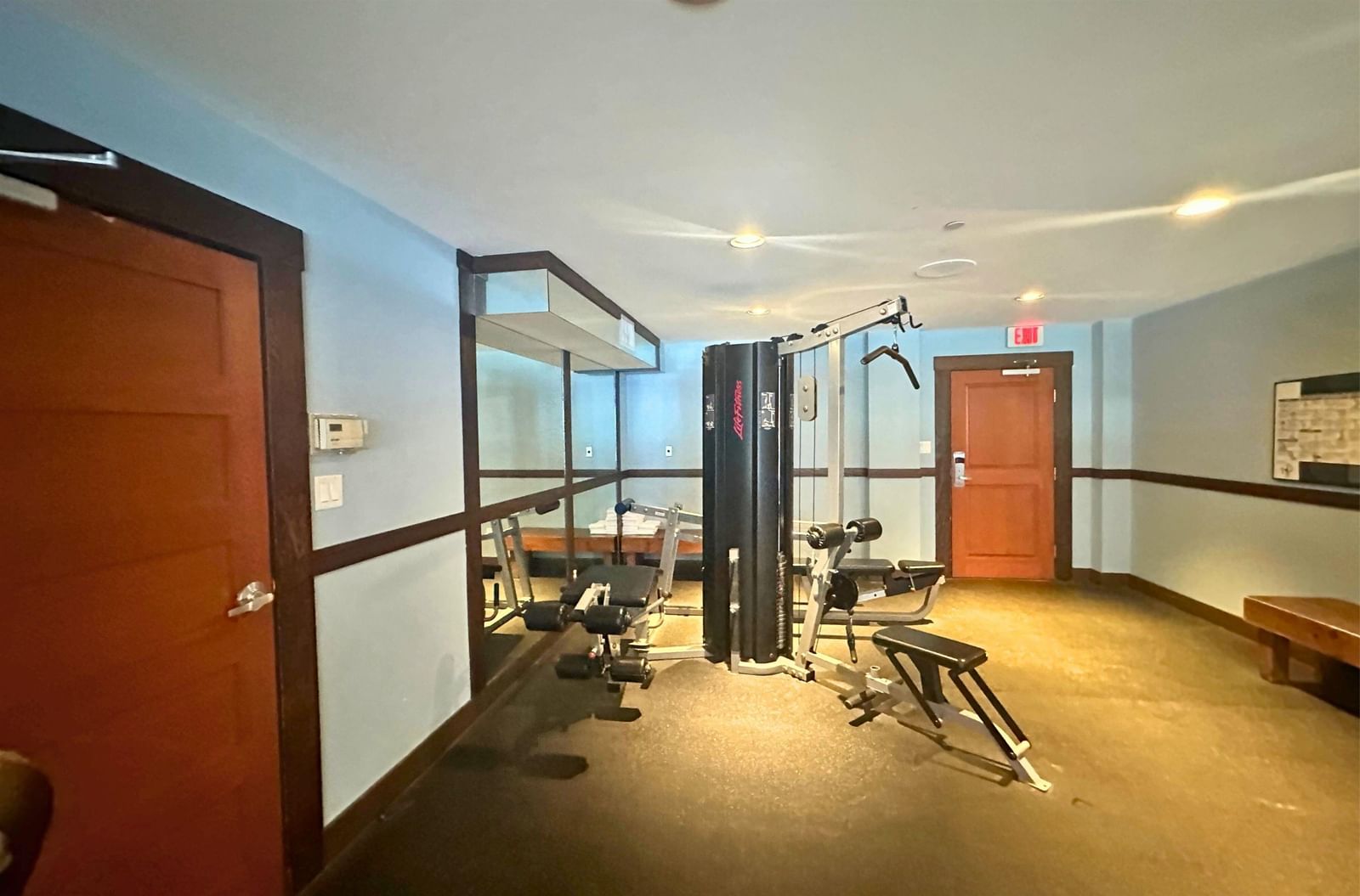 Listing Image 13