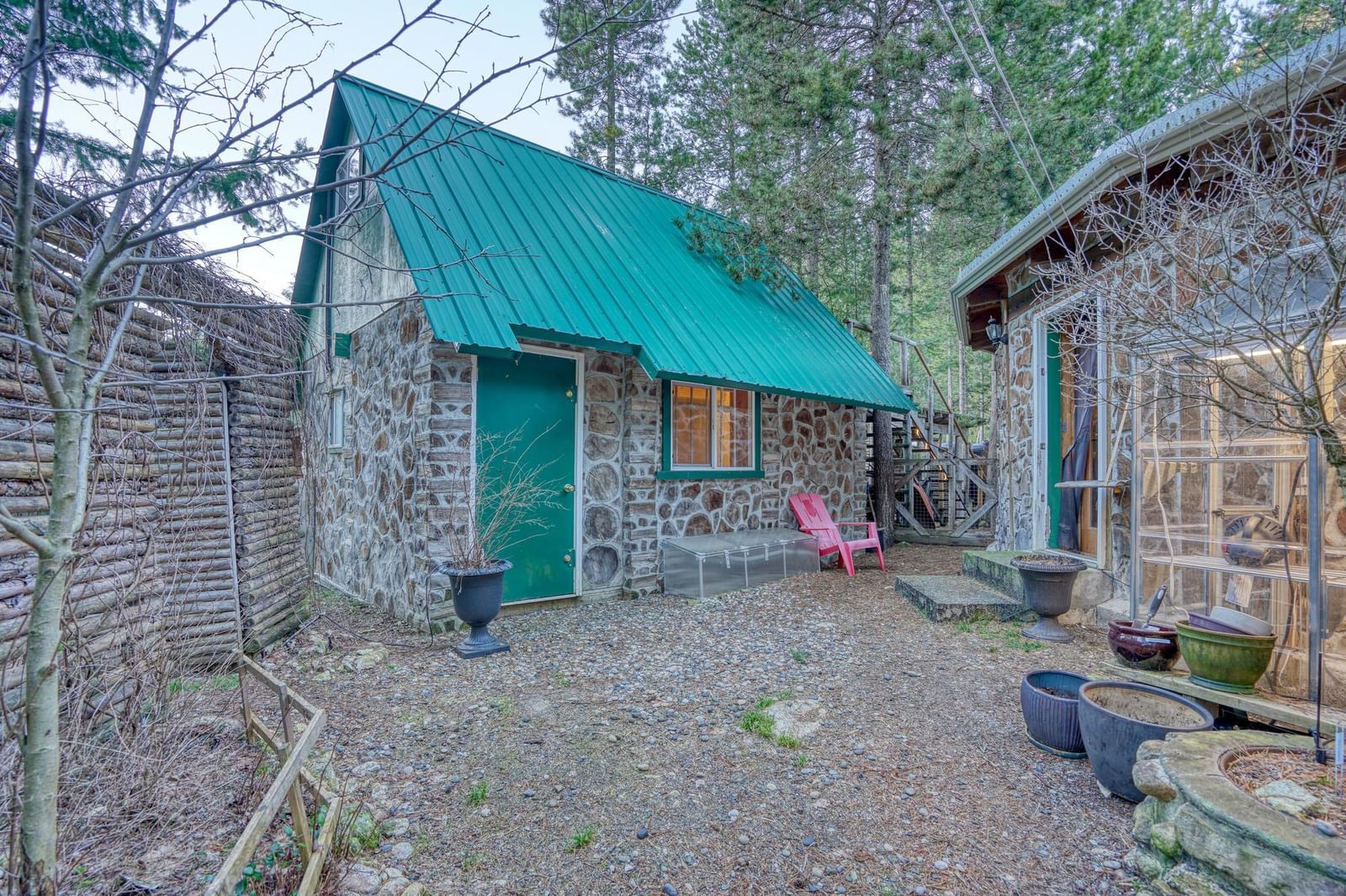 Listing Image 21