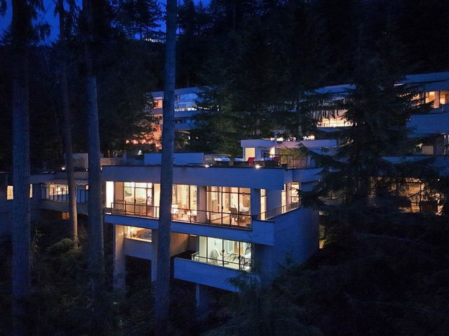 5341 Montiverdi Place