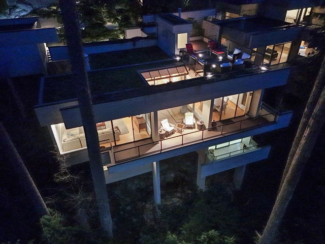 5341 Montiverdi Place