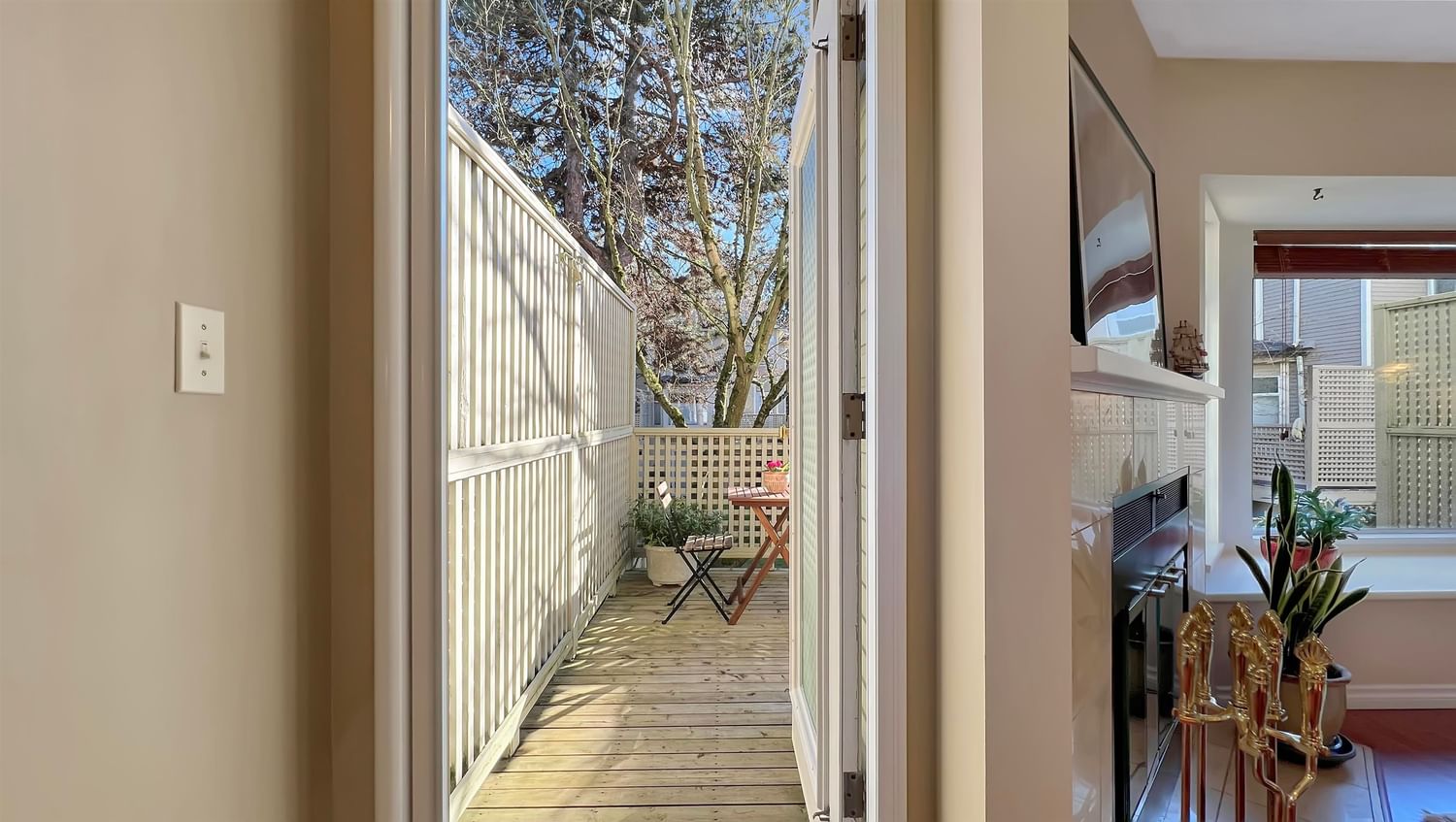 Listing Image 17