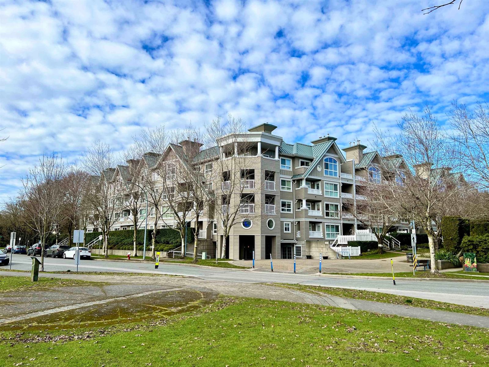 Listing Image 22