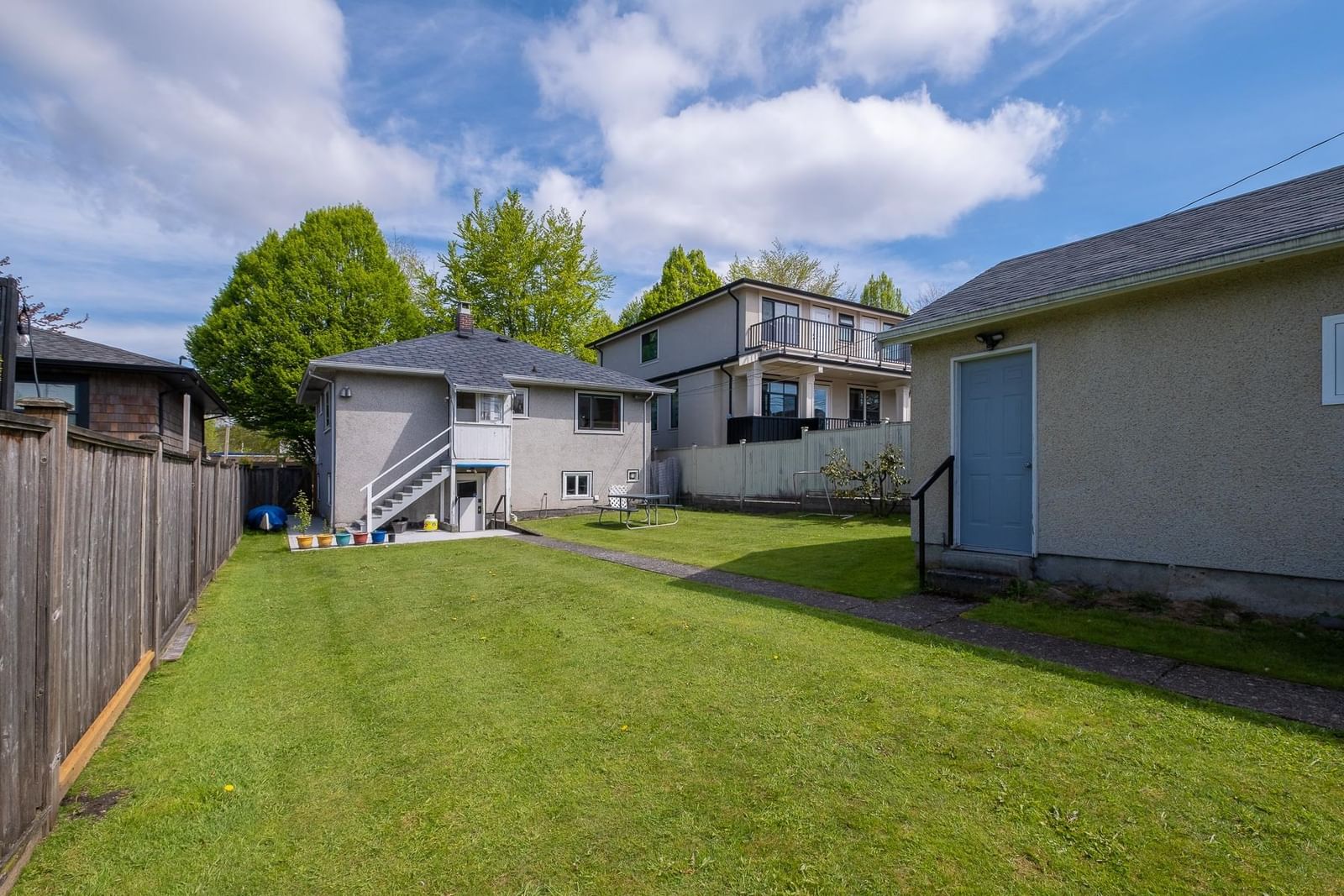 Listing Image 17