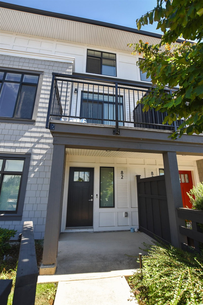 82 - 15255 Sitka Drive, Surrey, V3S 0B1 | Image 2