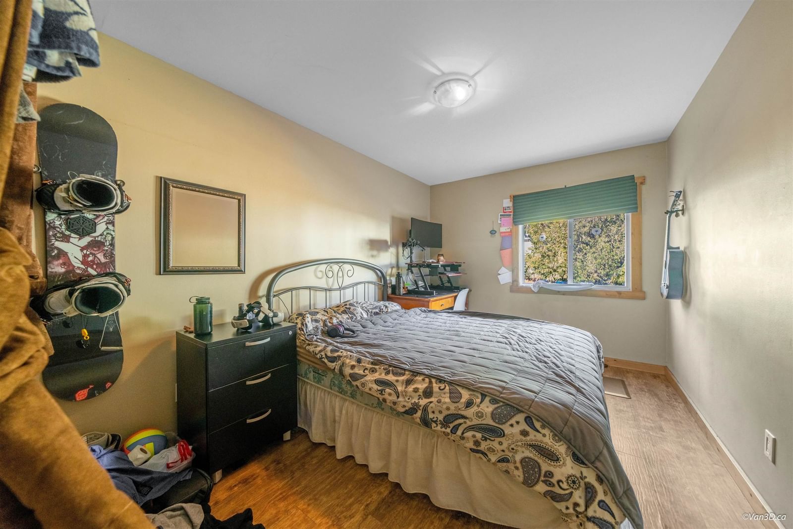 Listing Image 14