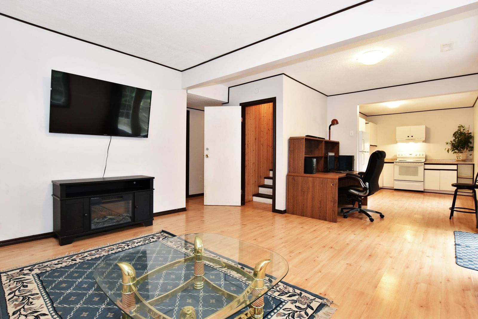 Listing Image 20