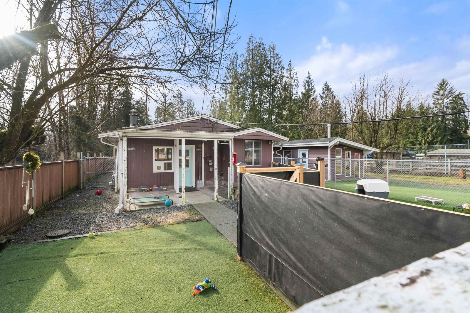 Listing Image 17