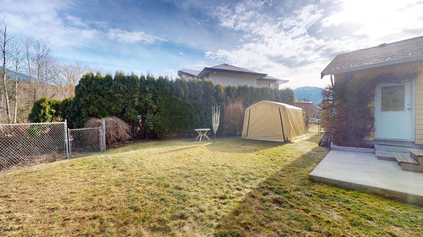Listing Image 33