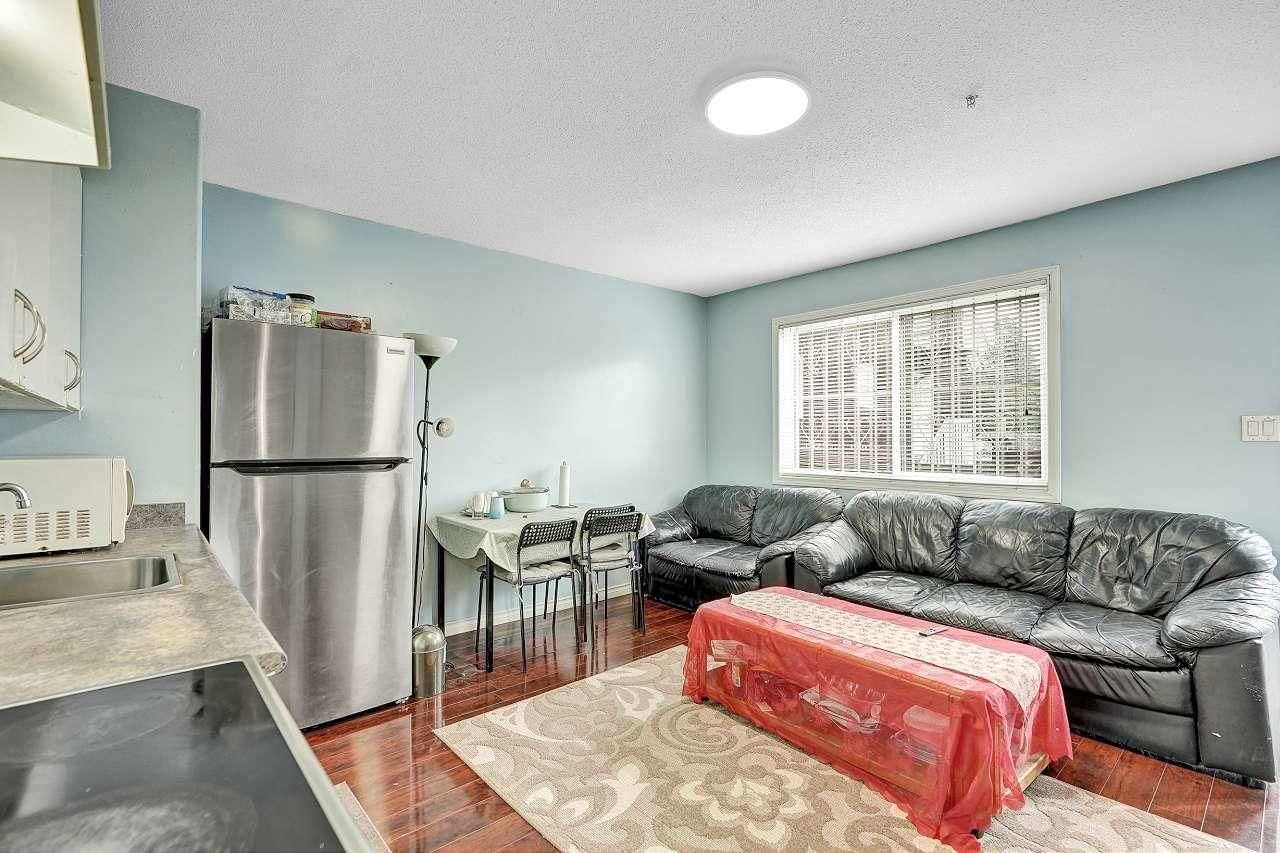 Listing Image 21