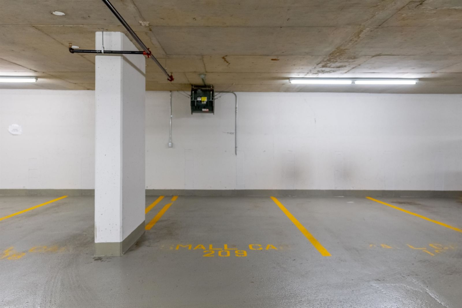 Listing Image 18