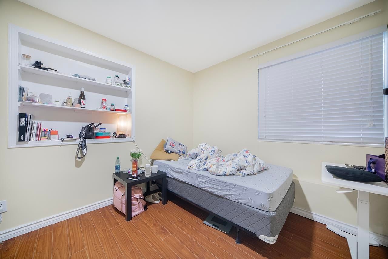 Listing Image 33