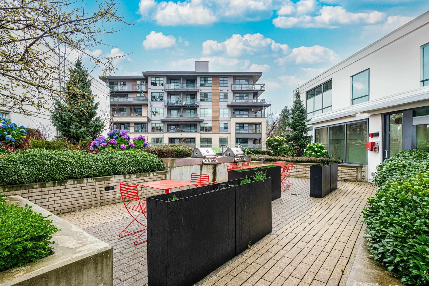 Listing Image 34