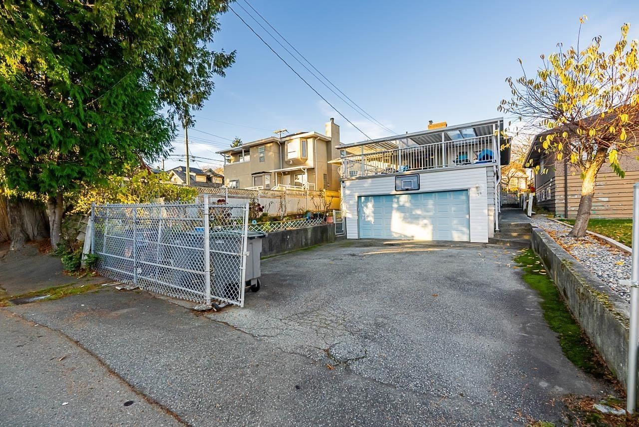 Listing Image 13