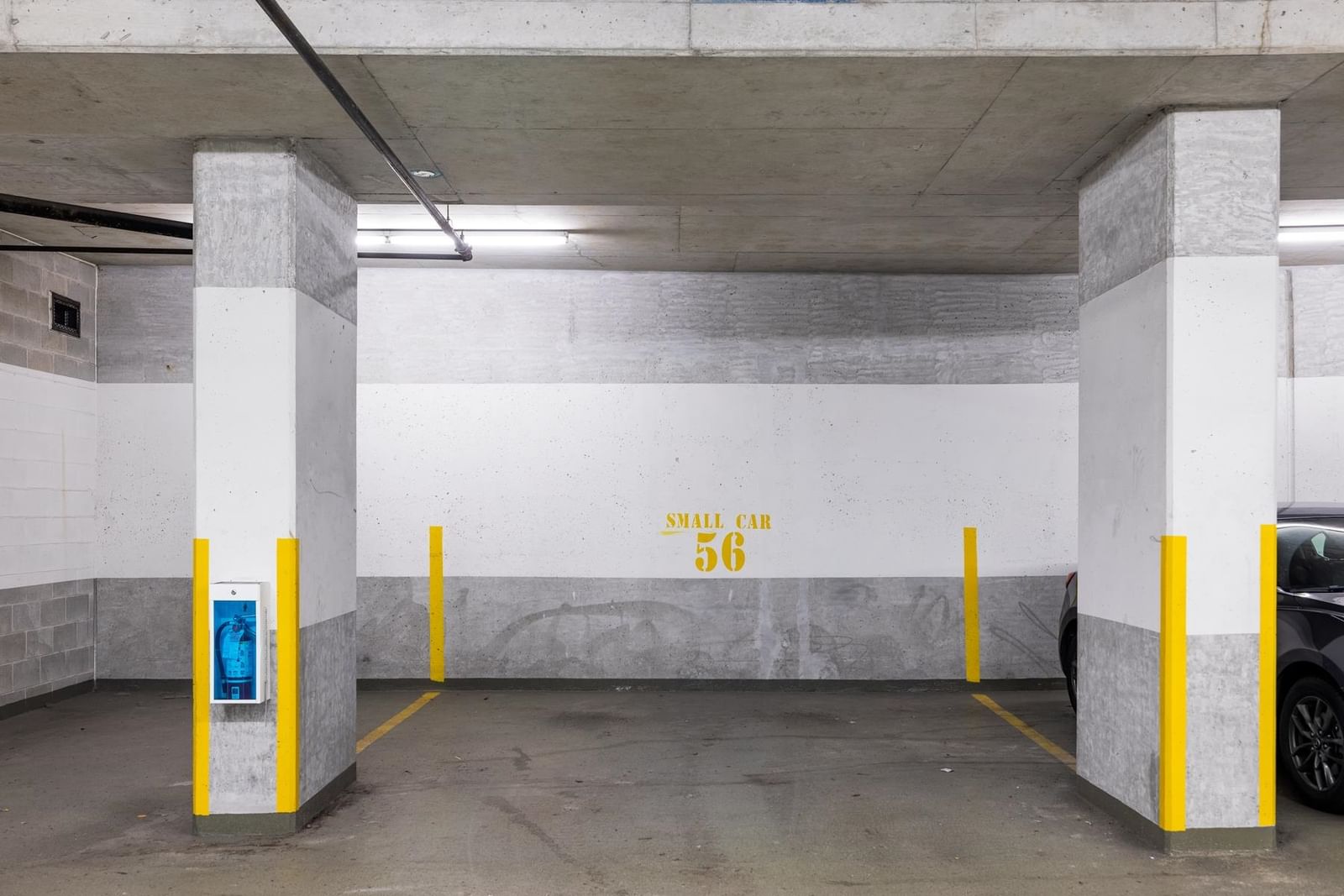 Listing Image 16