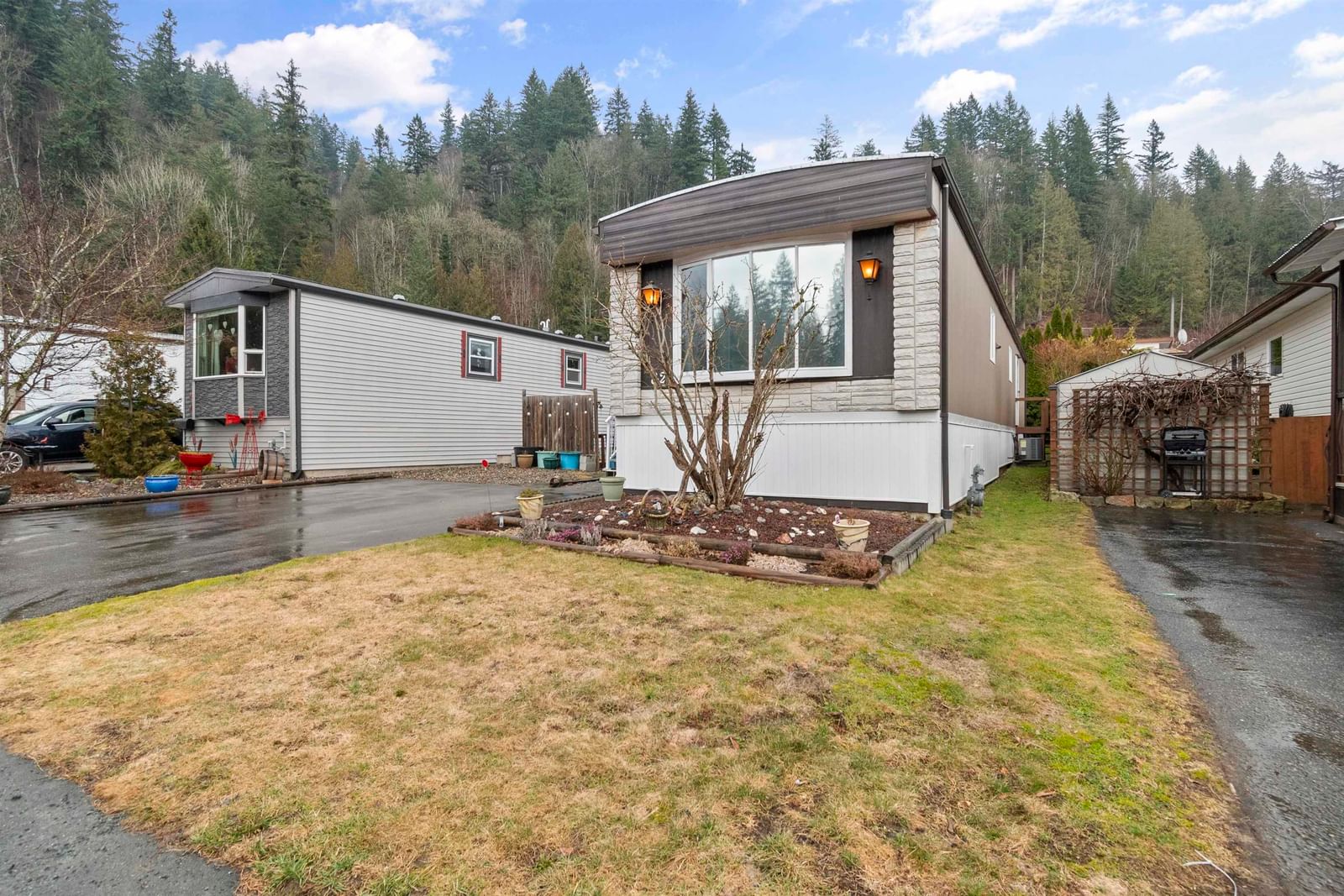 Listing Image 25