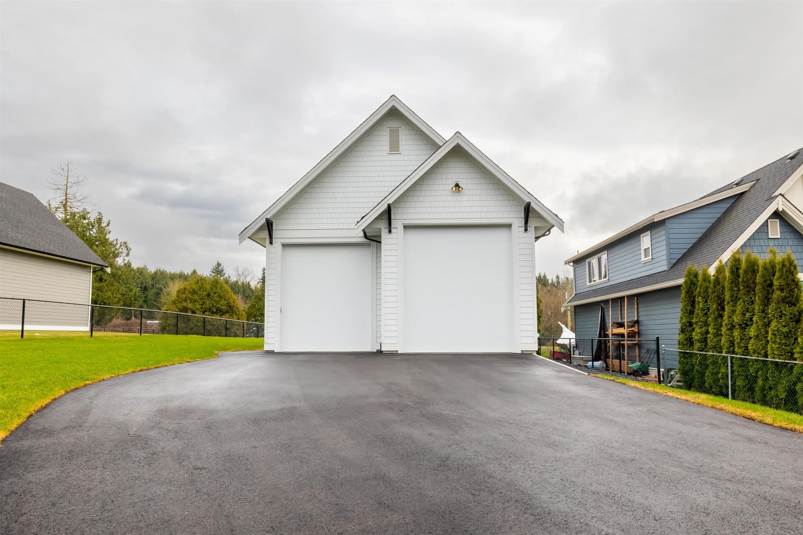 Listing Image 38