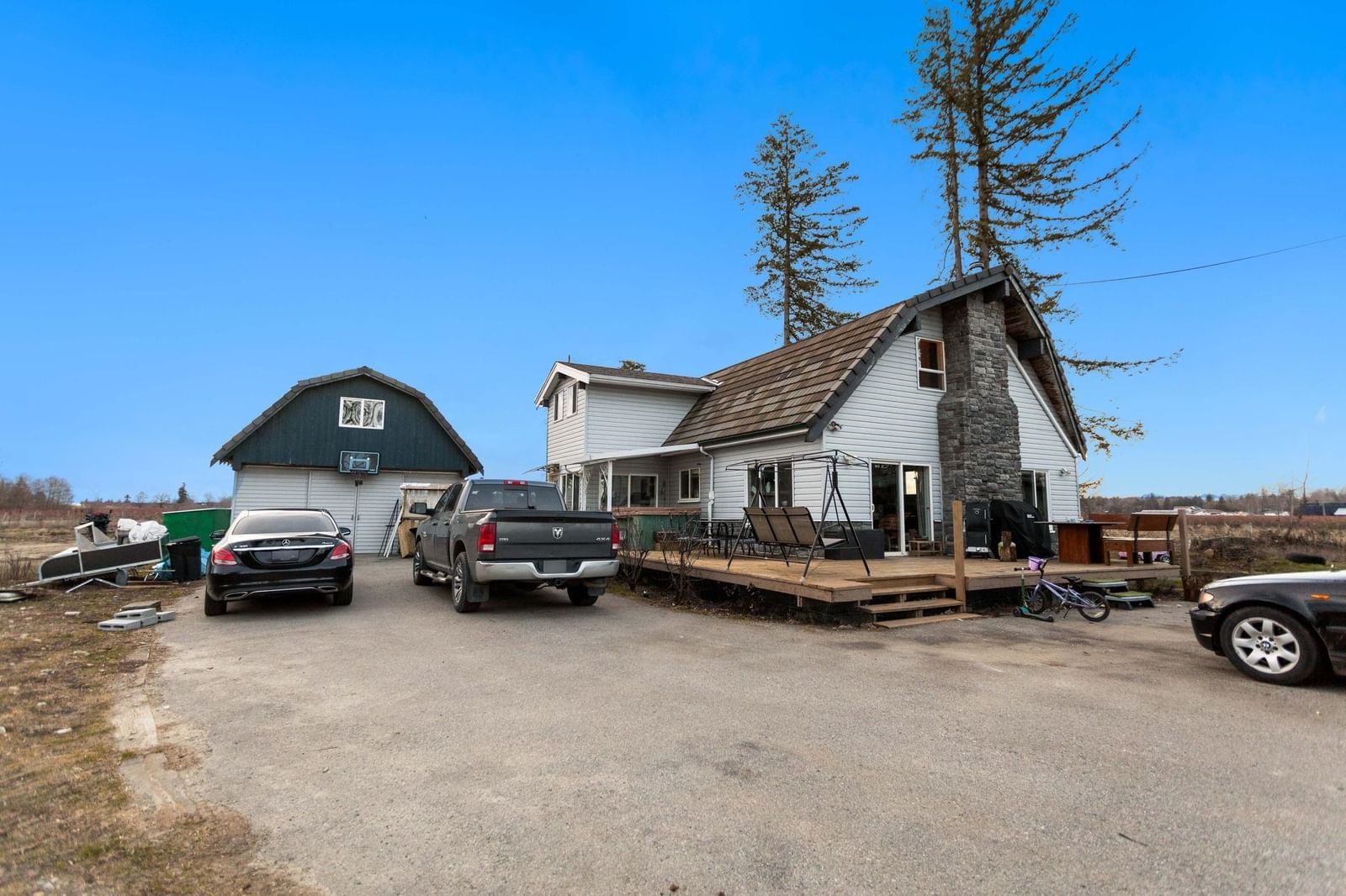 Listing Image 8