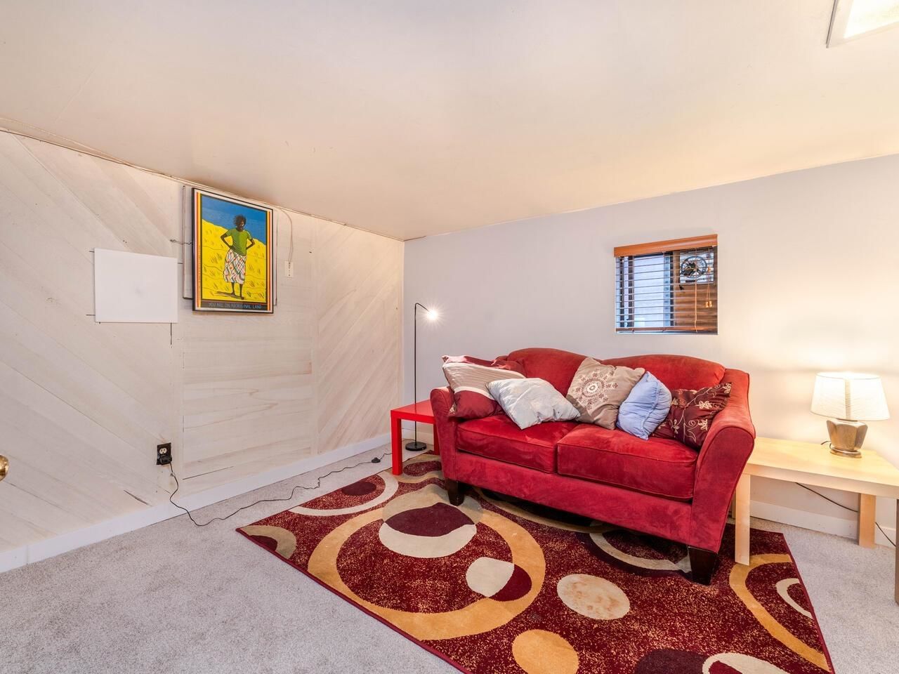 Listing Image 17