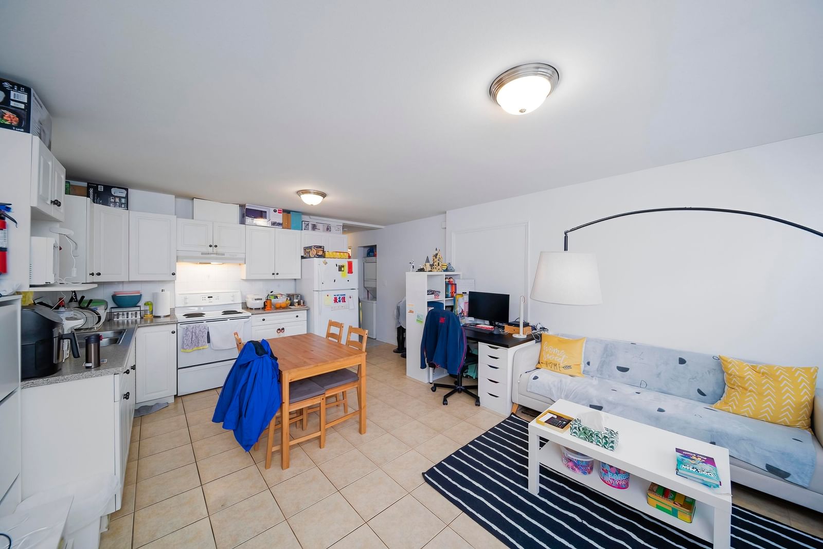 Listing Image 32