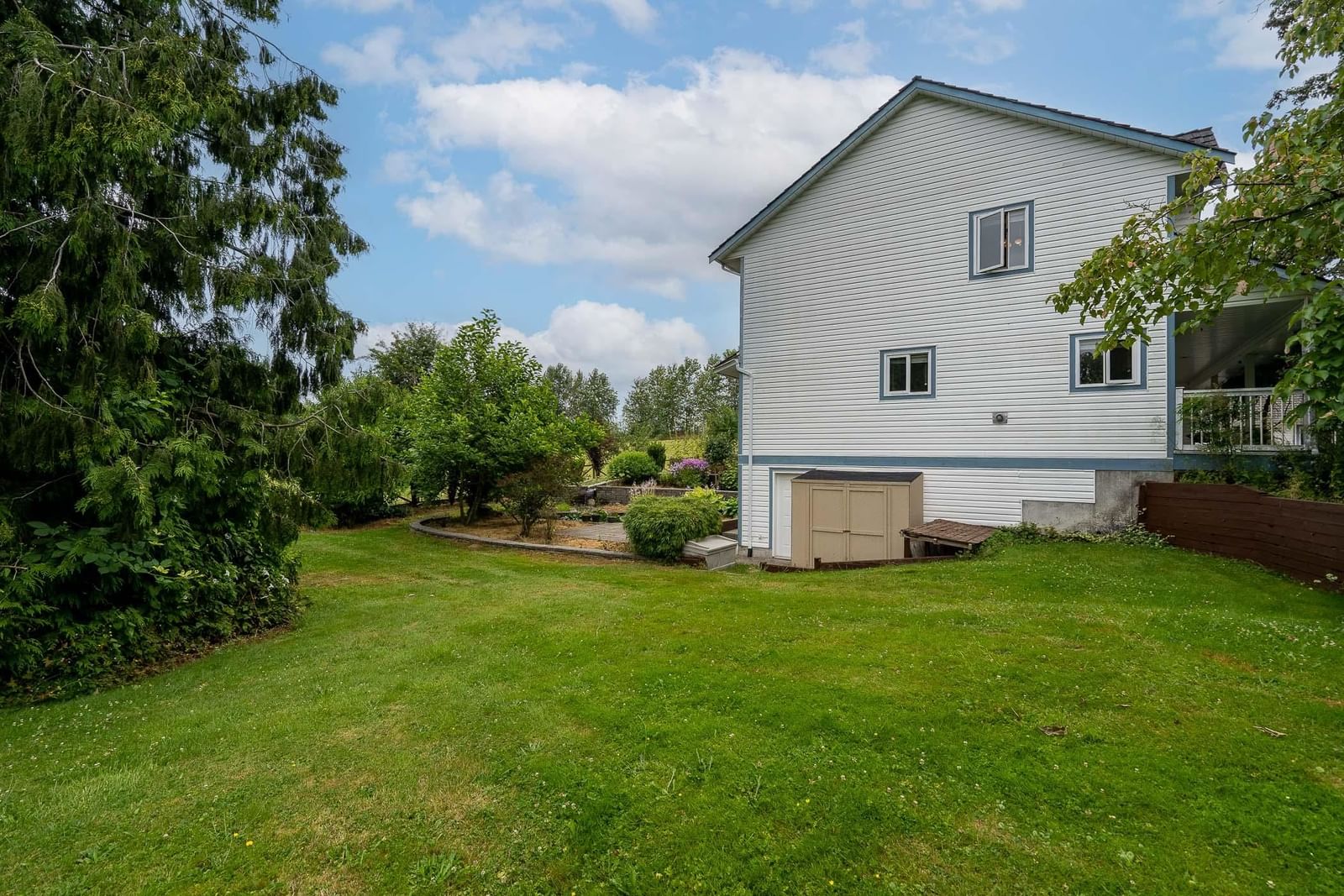Listing Image 34