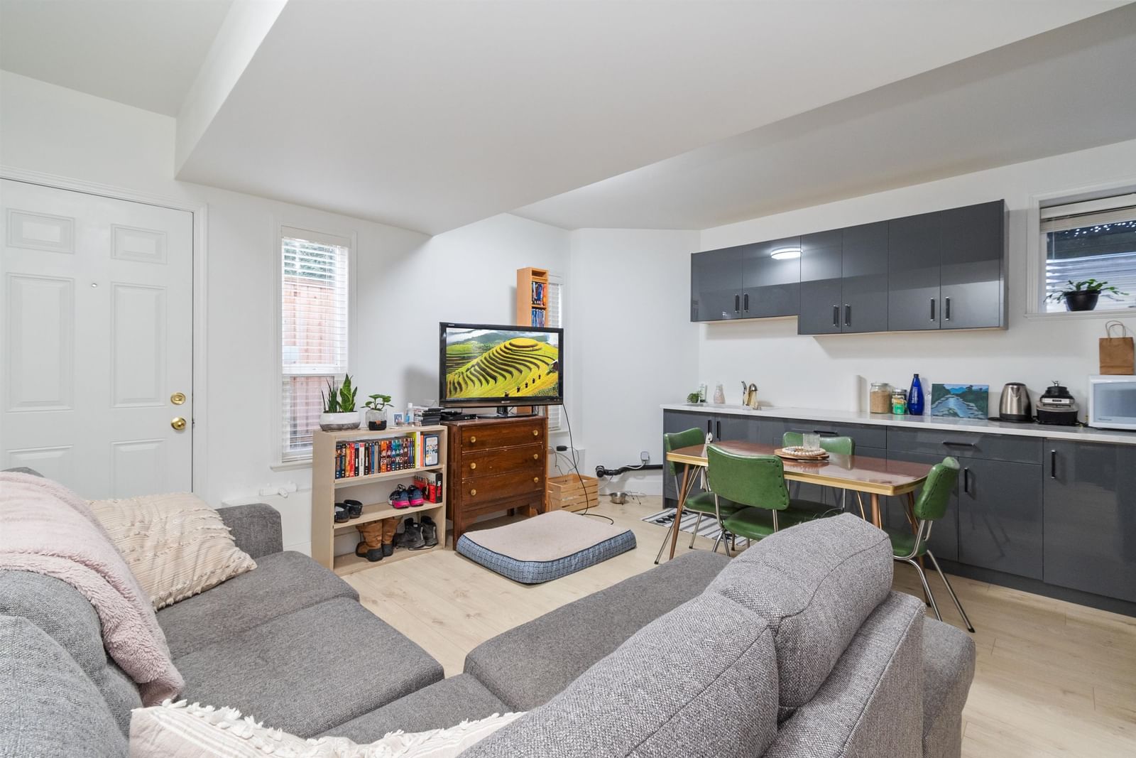 Listing Image 26