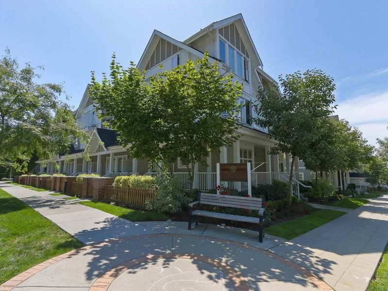 210 - 618 Langside Avenue, Coquitlam, V3J 0B8 | Image 2