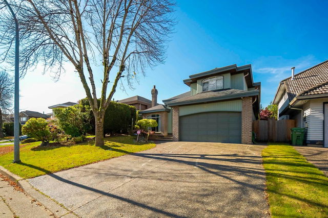 5579 Hankin Drive